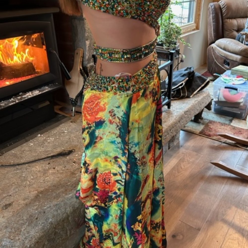 Prom Dress - Picture 4 of 5